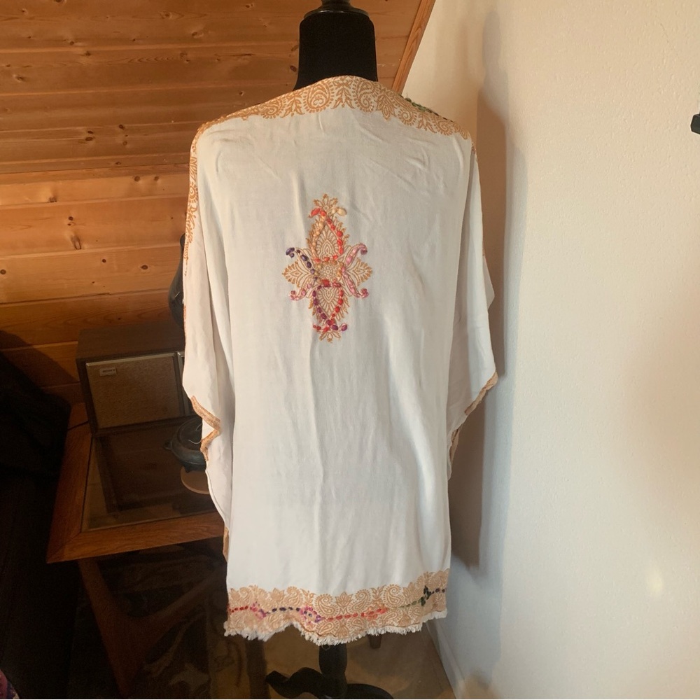 Three Bird Nest White Kimono with Embroidered Accents